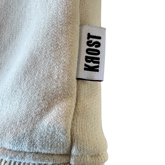 Krost x Barney's New York Embroidered Graphic Fleece – XL (Cream) - Picture 3 of 6